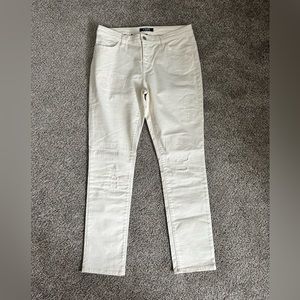 Chaps Denim Ivory Ankle Distressed pants size 10